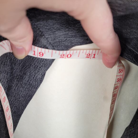 Sandro womens black wash denim belted button front cargo pocket jacket Size Med - Picture 5 of 6